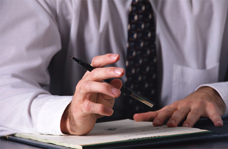 業(yè)界持不同看法