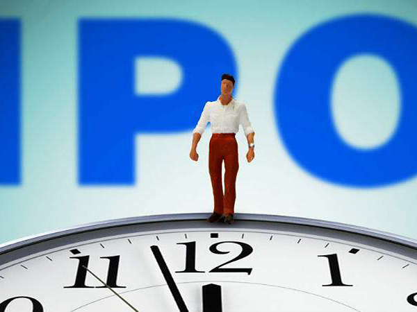 注冊開曼公司在香港上市